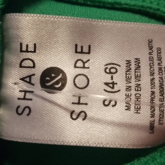 NWT Shade n shore women's plunge cut out one piece swimsuit green size small - Picture 3 of 4